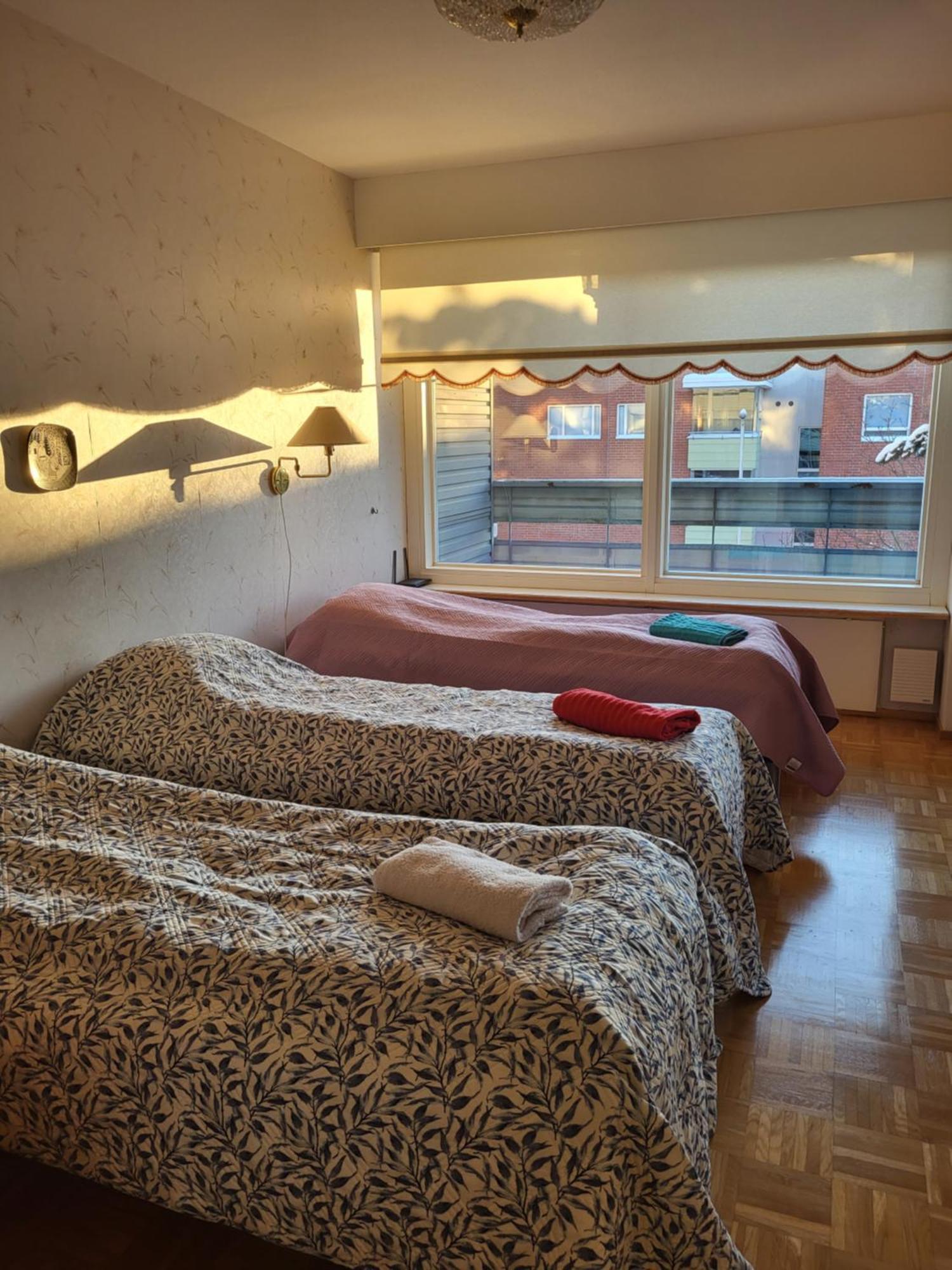 Large Apartment With 4 Bedrooms, Central Location Tampere Extérieur photo